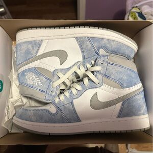 Nike Air Jordan 1 Retro High OG Box